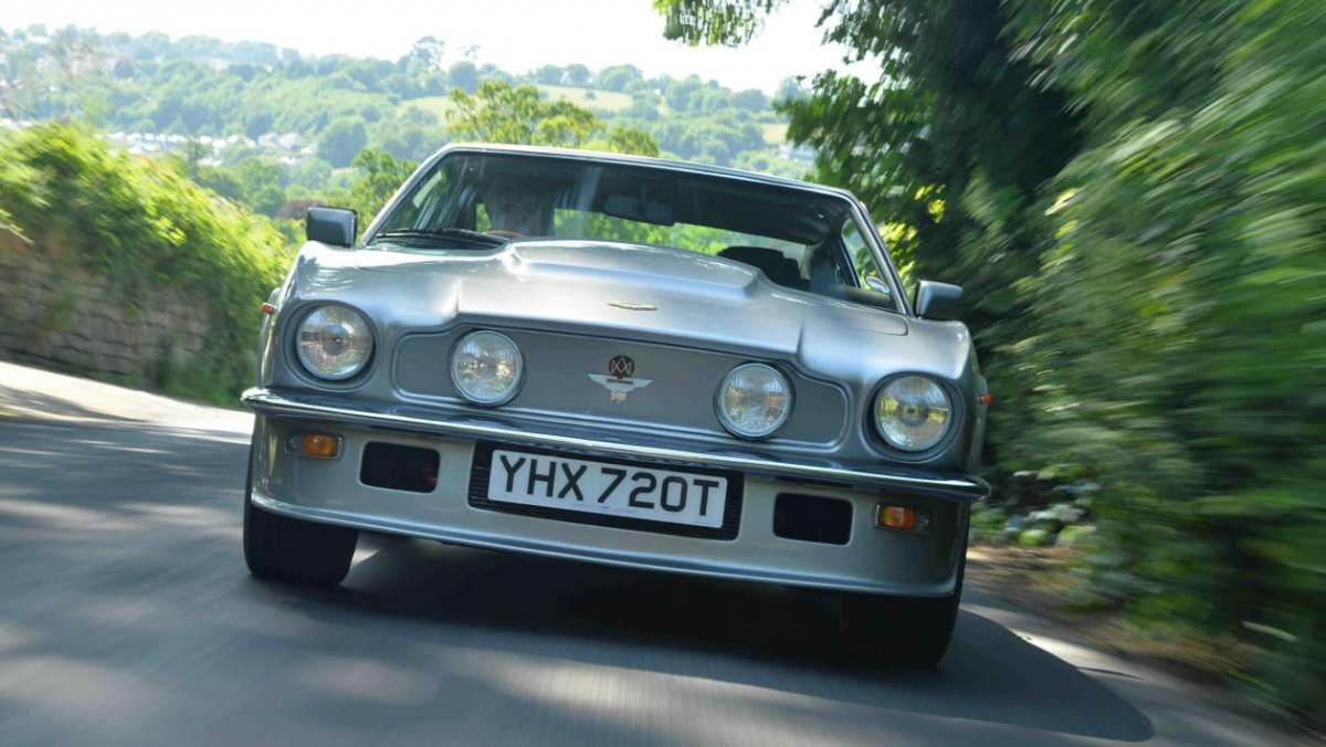 1978-Aston-Martin-V8-Vantage-1