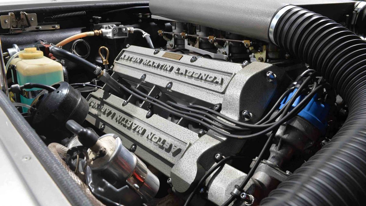 1978-Aston-Martin-V8-Vantage-6
