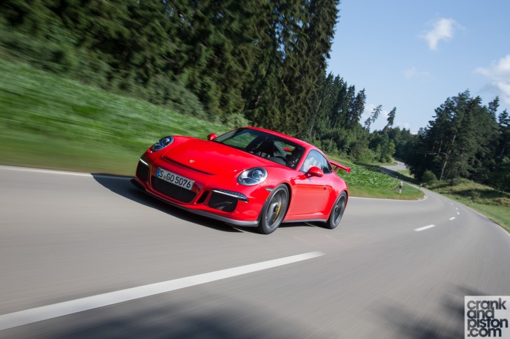 New-Porsche-911-GT3-Driving-Germany-Wallpapers-004