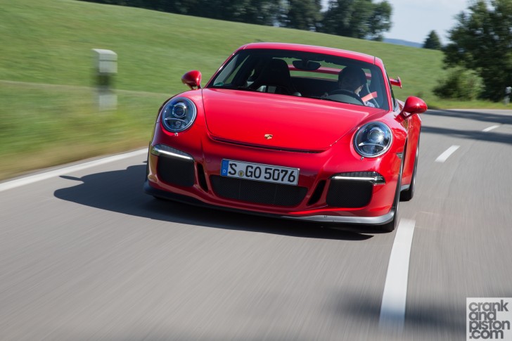 New-Porsche-911-GT3-Driving-Germany-Wallpapers-005