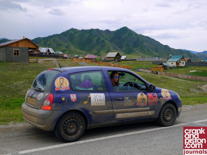 Our-Long-Drive-Home-Edge-Border-Mongolia-Kazakh-06