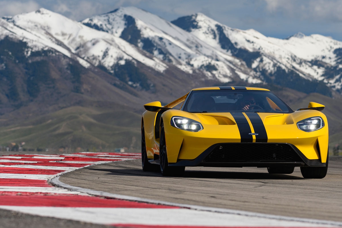 2017 Ford GT review-13