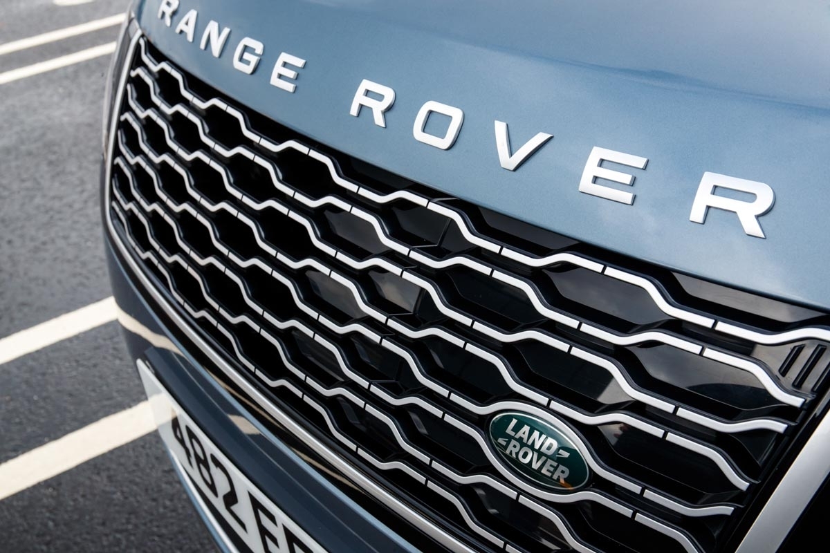 Range Rover PHEV 18MY Global Media Drive