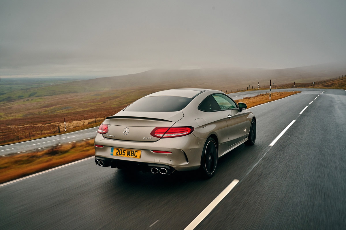2019 Mercedes-AMG C43 Coupe review-16