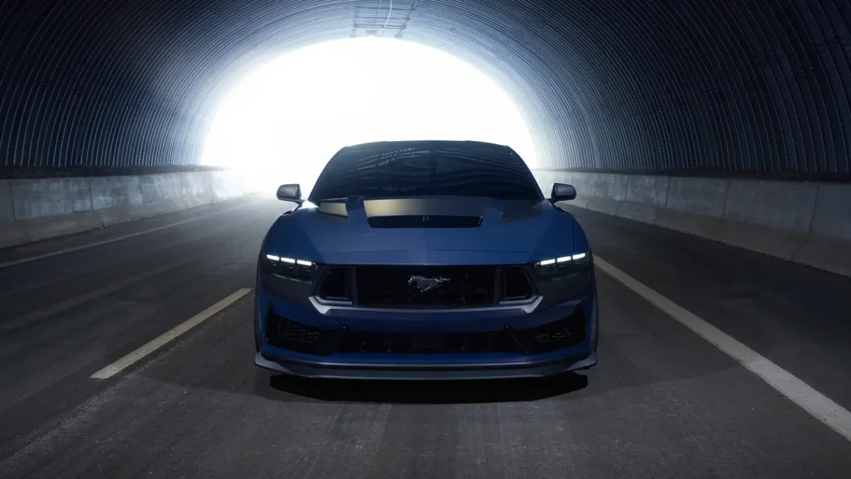 2023-Ford-Mustang-GT-revealed-9