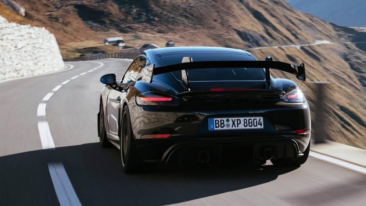 718-Cayman-GT4-RS-9