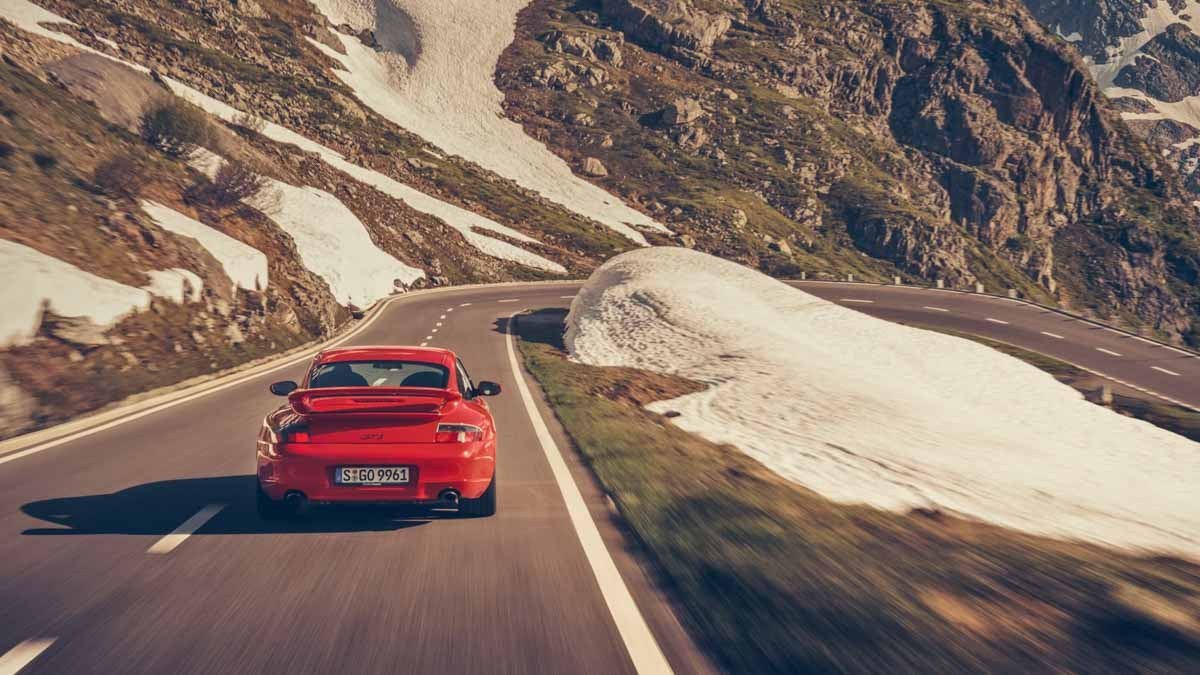 Porsche-911-GT3-11