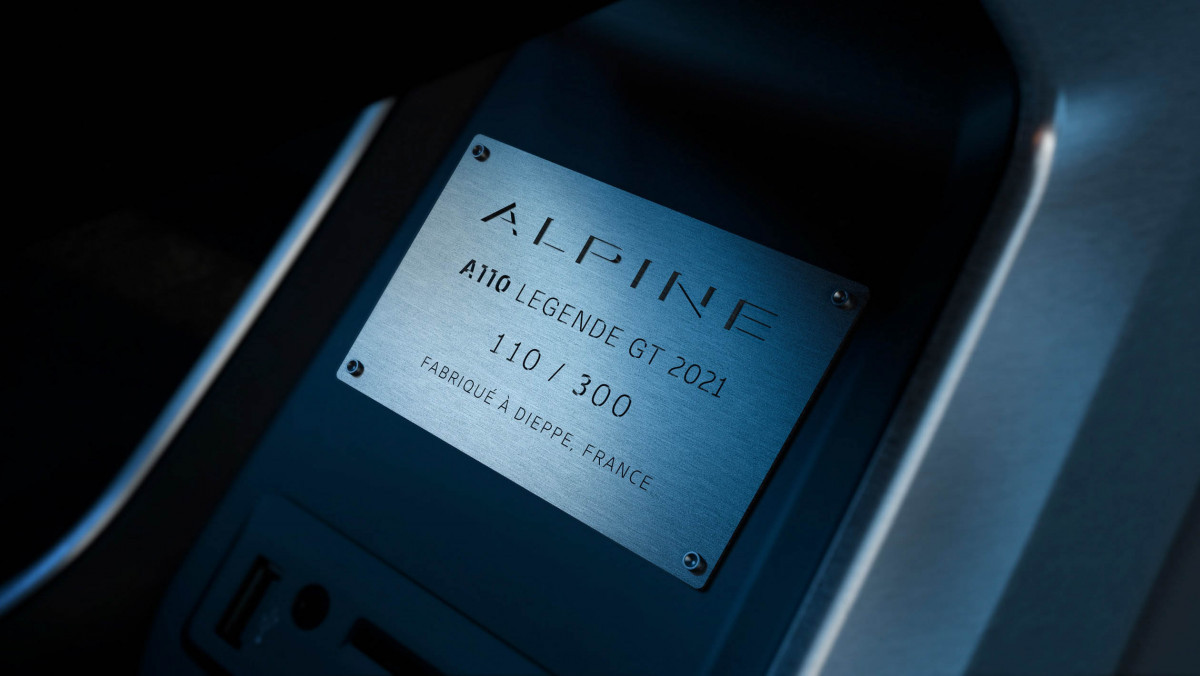 Alpine-A110-Legende-GT-6