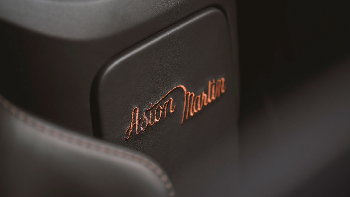 Aston-Martin-A3-7