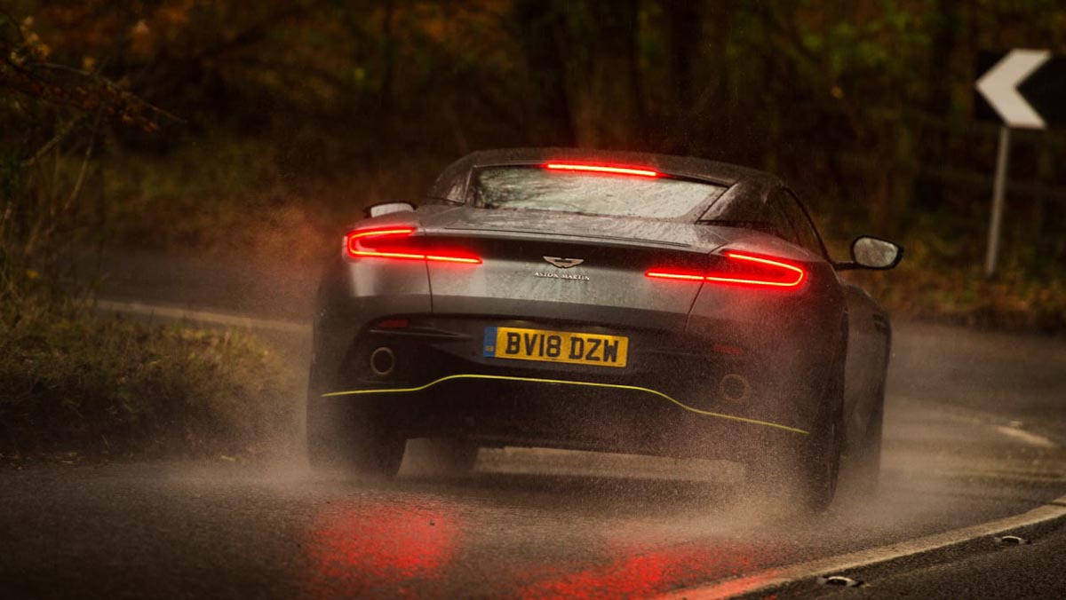 Aston-Martin-DB11-review-1-7