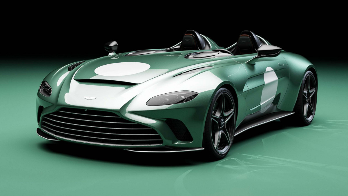 Aston-Martin-V12-Speedster-2