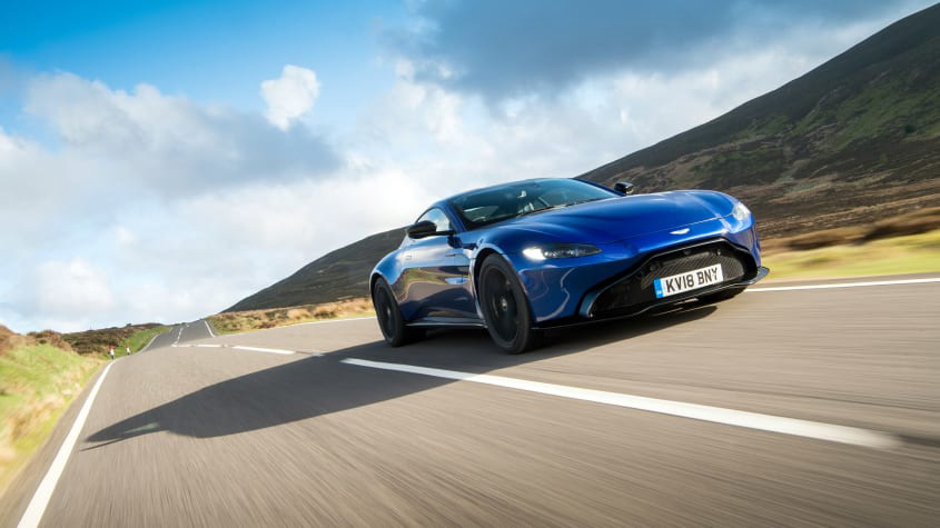 Aston-Martin-Vantage-review-1
