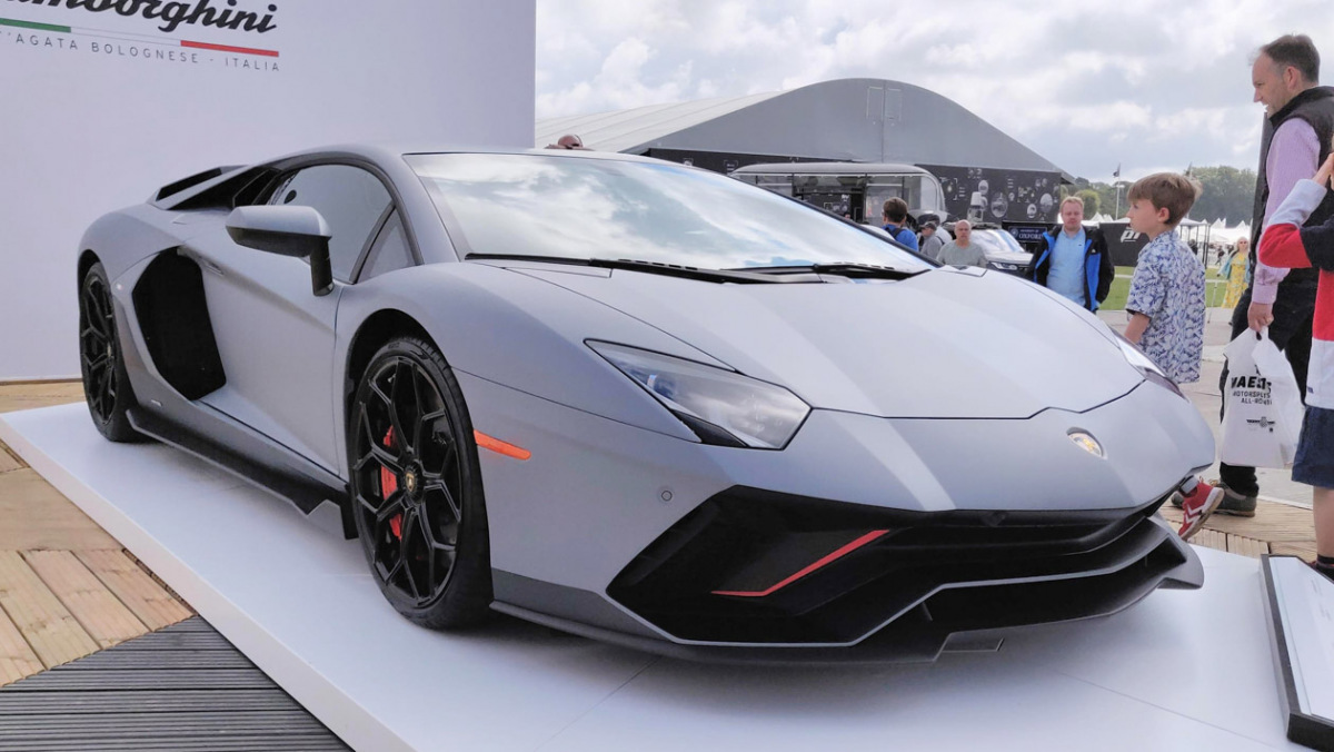 Aventador-Ultimae-sold-out-4