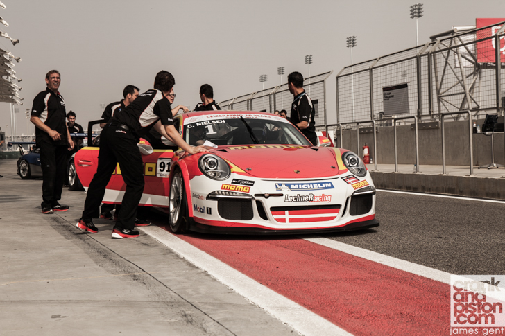 behind-the-scenes-fia-world-endurance-championship-porsche-gt3-challenge-cup-middle-east-06