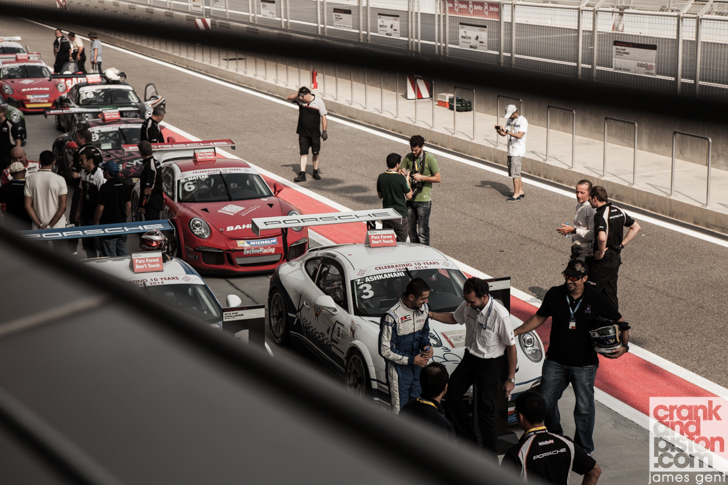 behind-the-scenes-fia-world-endurance-championship-porsche-gt3-challenge-cup-middle-east-09