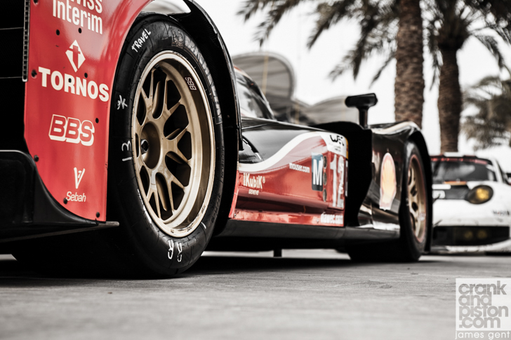 behind-the-scenes-fia-world-endurance-championship-porsche-gt3-challenge-cup-middle-east-46