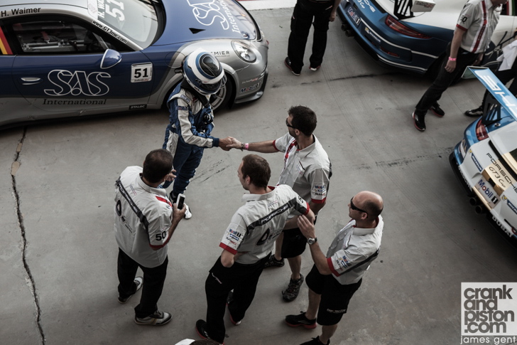 behind-the-scenes-fia-world-endurance-championship-porsche-gt3-challenge-cup-middle-east-61