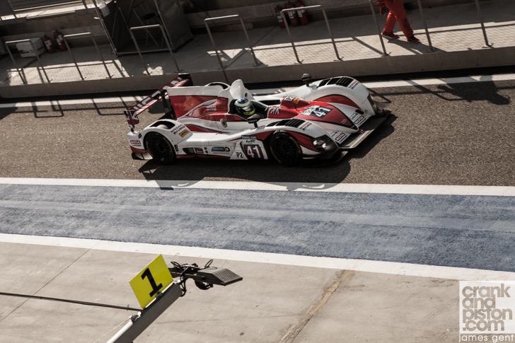 behind-the-scenes-fia-world-endurance-championship-porsche-gt3-challenge-cup-middle-east-83