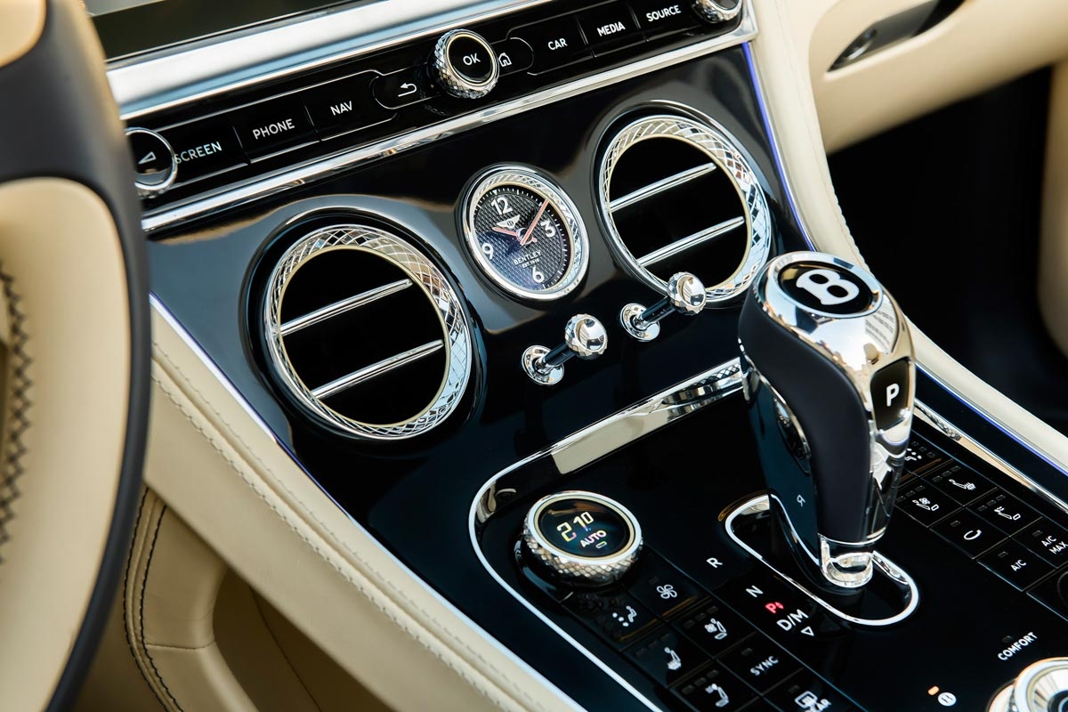 Bentley Continental GT V8 revealed-16