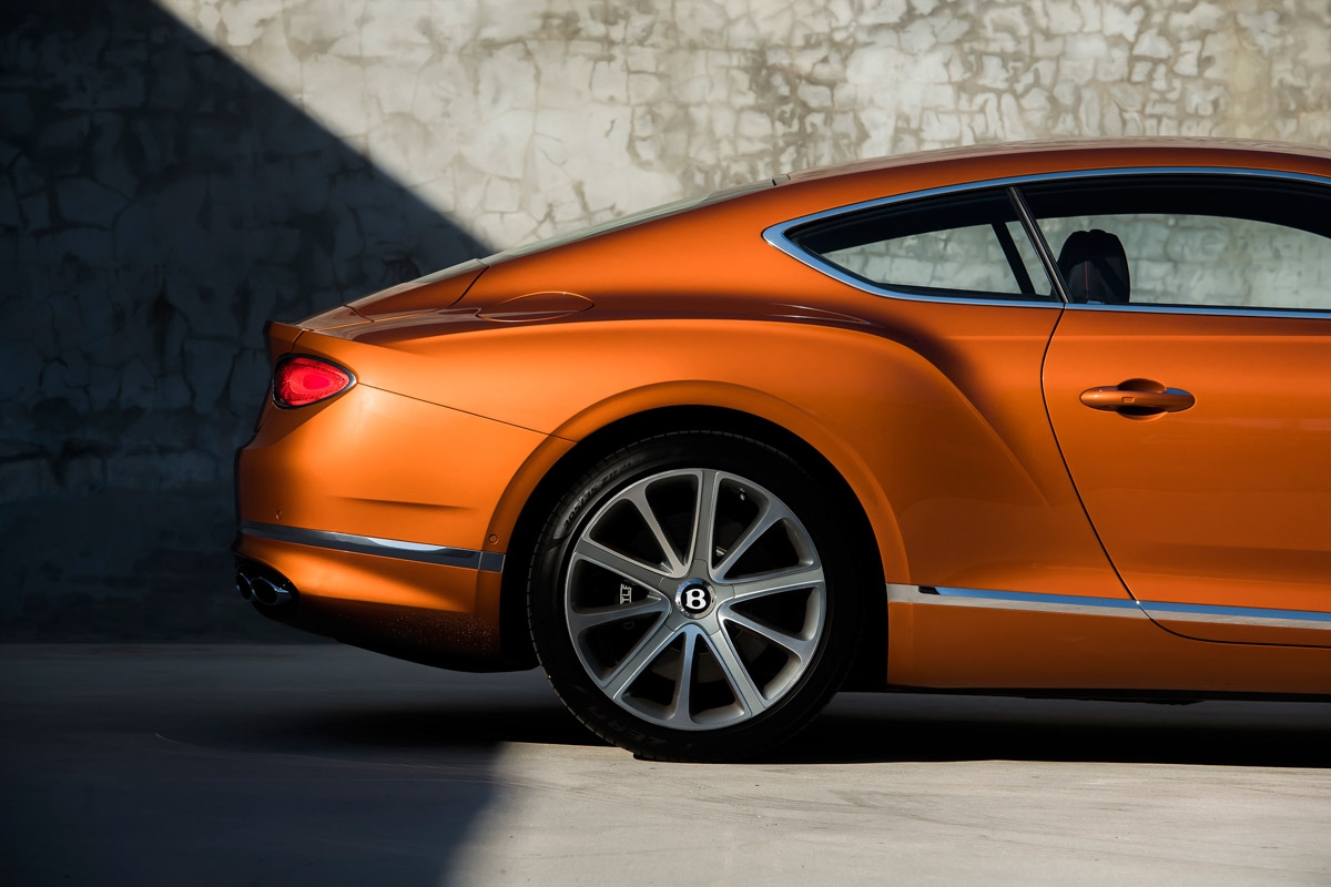 Bentley Continental GT V8 revealed-7