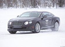 bentley-driving-experience-power-on-ice-023