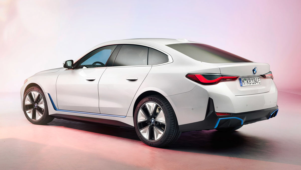2021-BMW-i4-revealed-2
