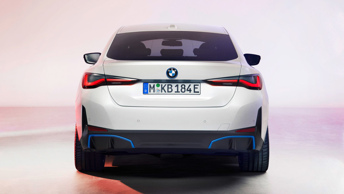 2021-BMW-i4-revealed-5