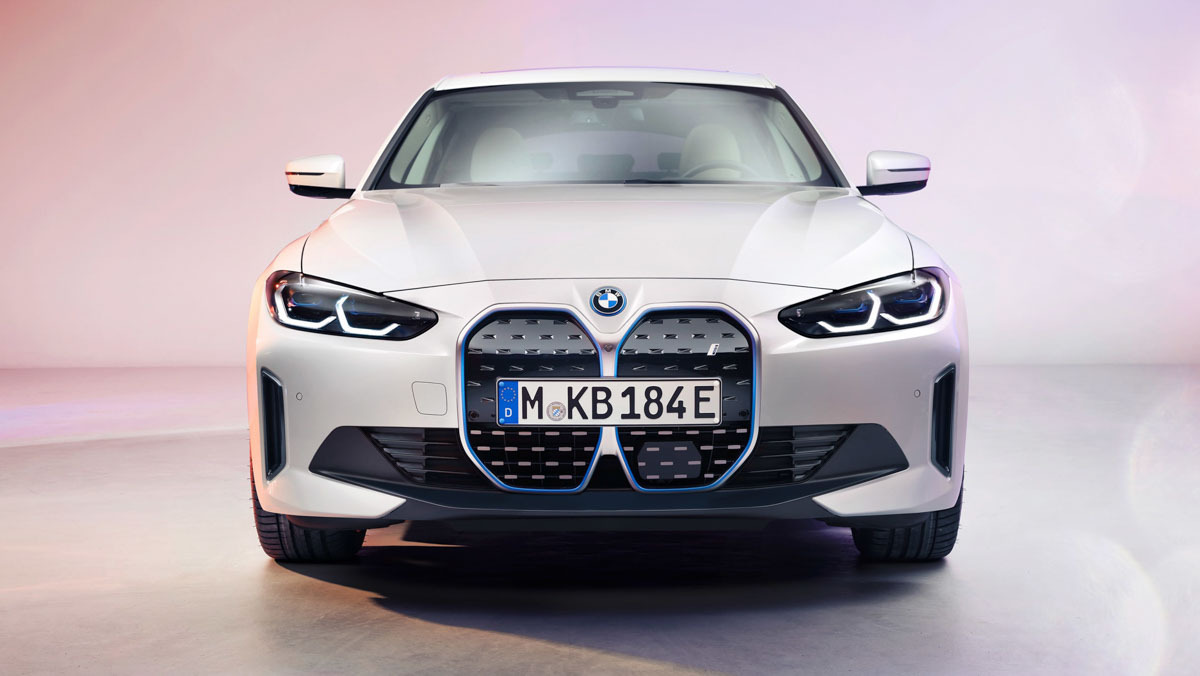 2021-BMW-i4-revealed-6