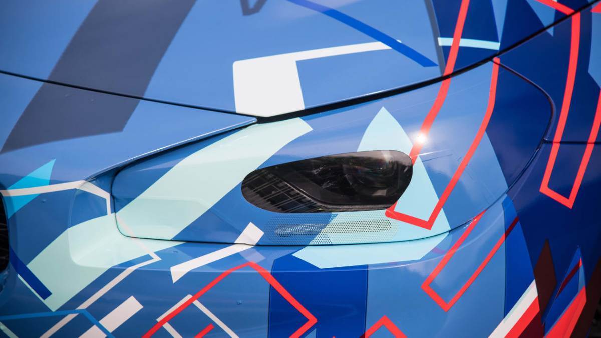 2022-BMW-M2-Prototype-review-6