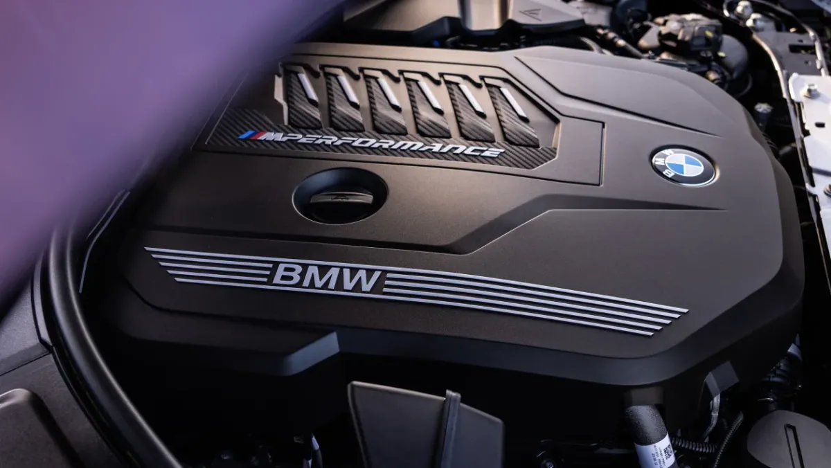 BMW-M240i-xDrive-2022-17
