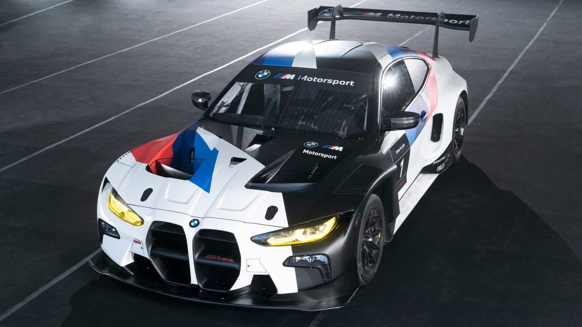 BMW-M4-GT3-6