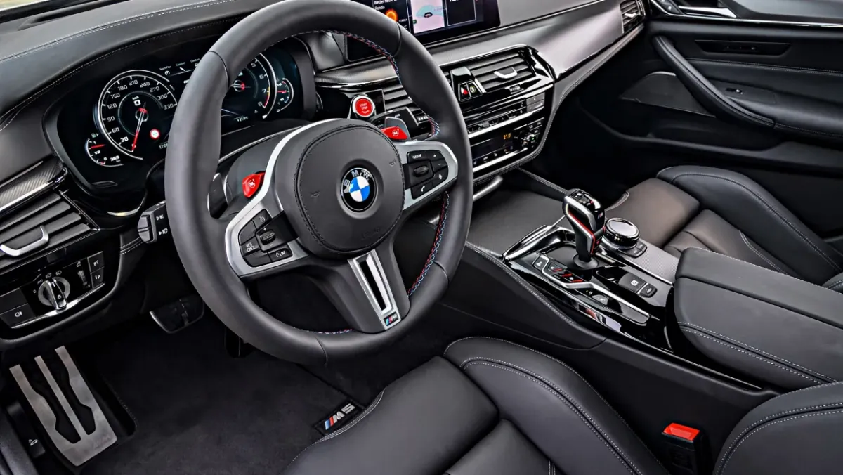 BMW-M5-Competition-15