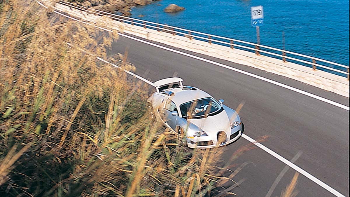 Bugatti-Veyron-13