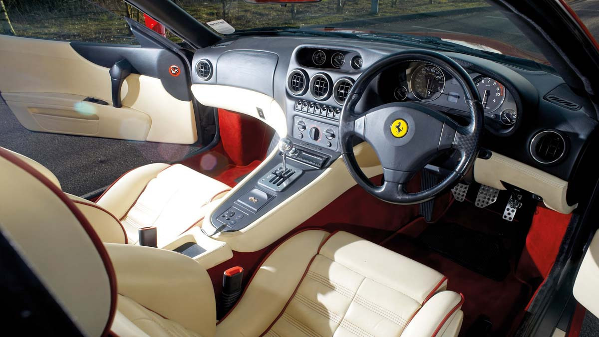 Ferrari-550-Maranello-2