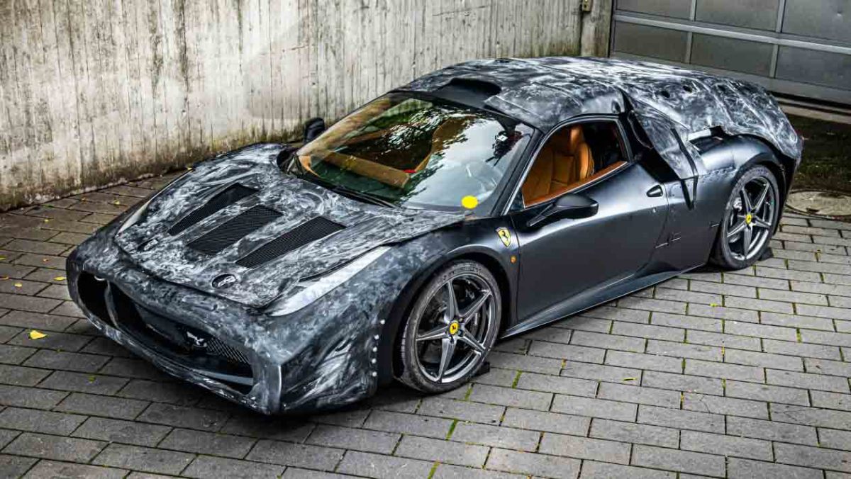 Ferrari-LaFerrari-prototype-auction-7