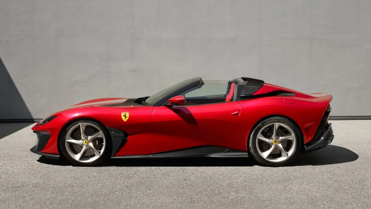 Ferrari-SP51-revealed-4