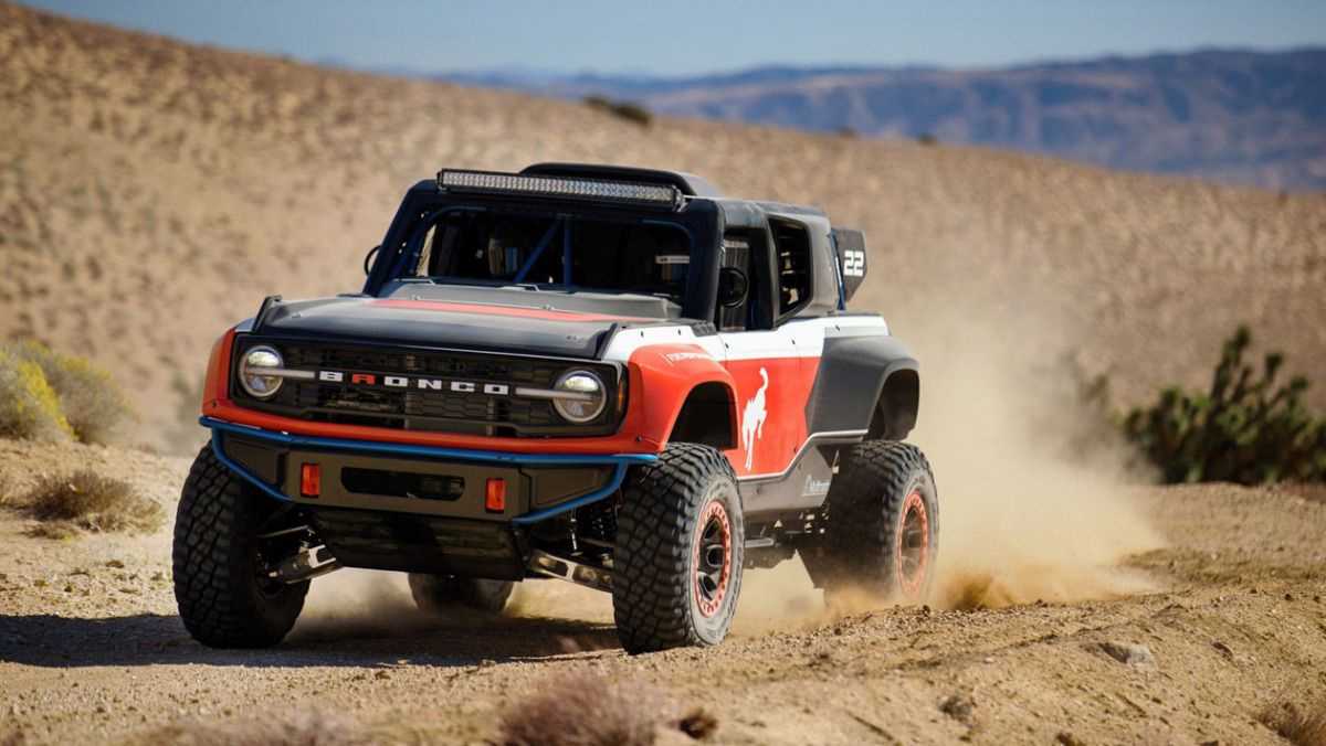 Ford-Bronco-DR-2
