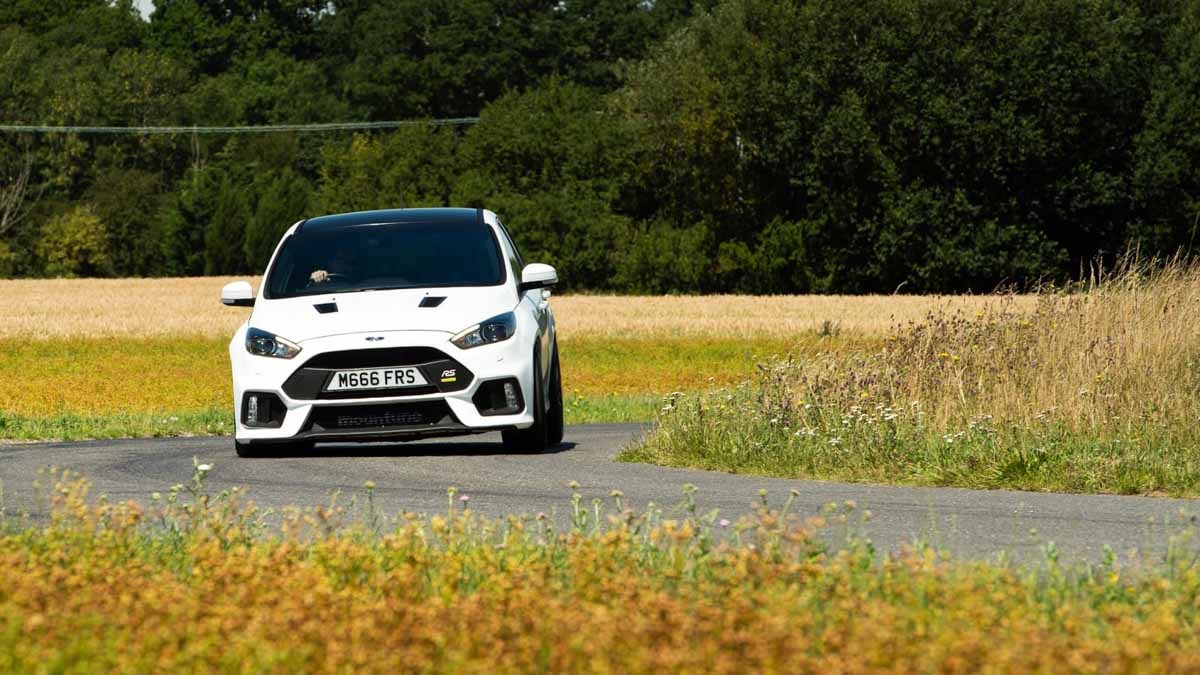 Ford-Focus-RS-M520-8