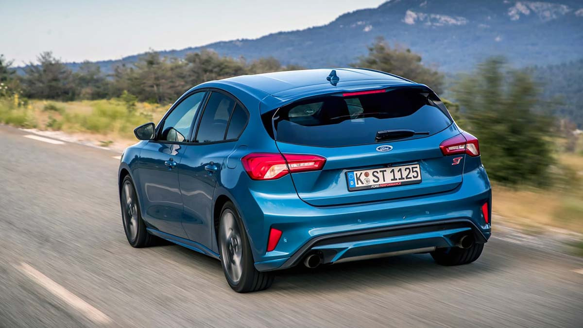Ford-Focus-ST-review-13