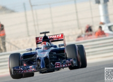 formula-1-bahrain-testing-73