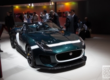 2014-paris-motor-show-jaguar-land-rover-38