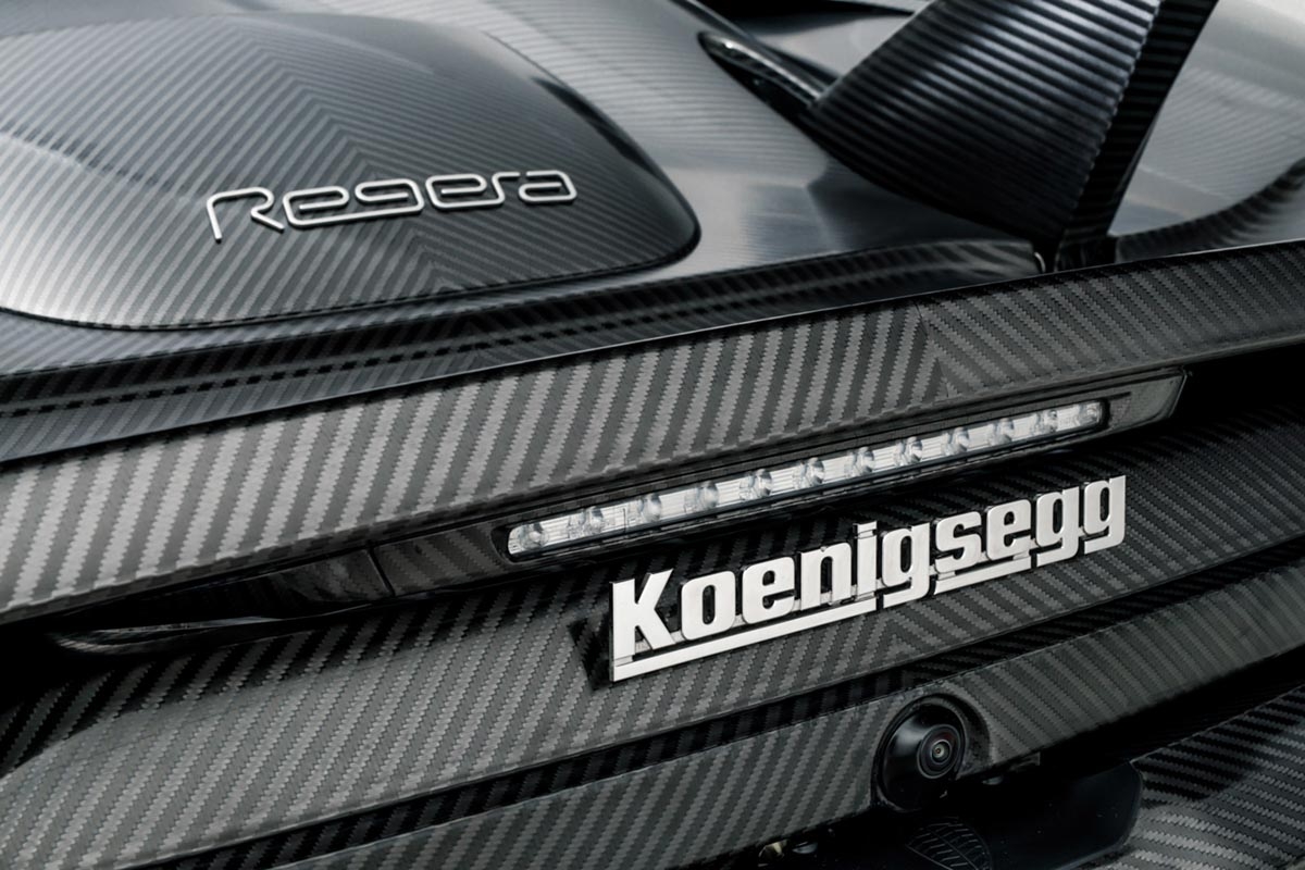 Koenigsegg Regera revealed with polished KNC-9