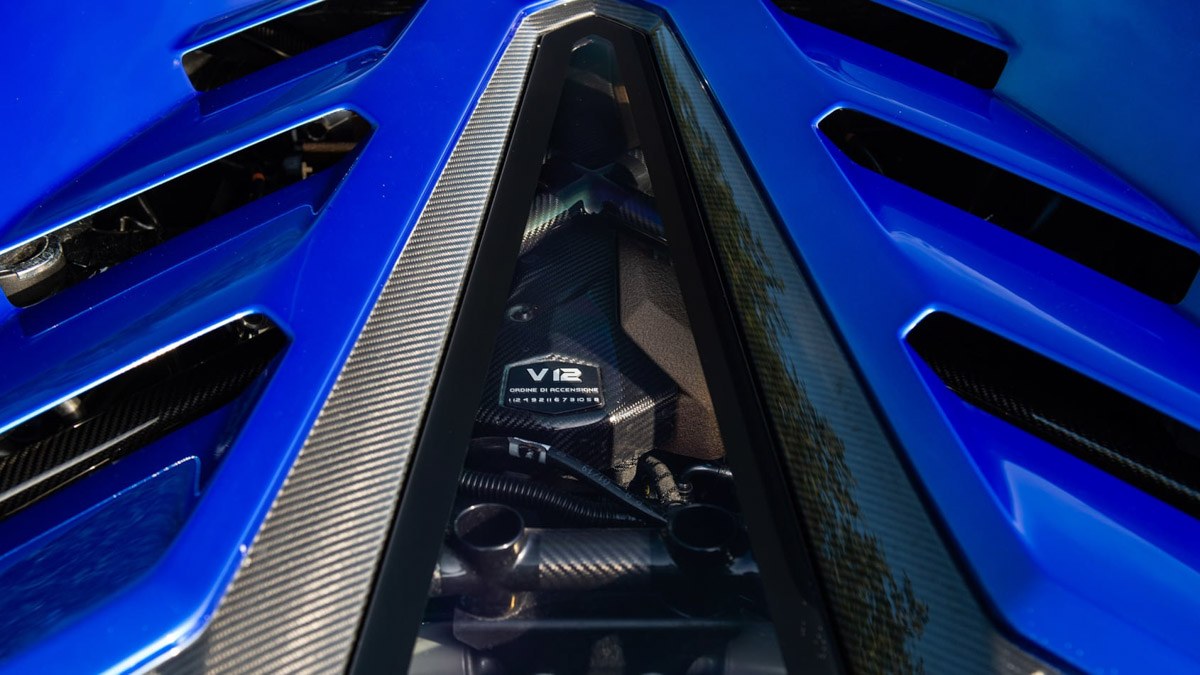 Lamborghini-Aventador-SVJ-Roadster-2020-16
