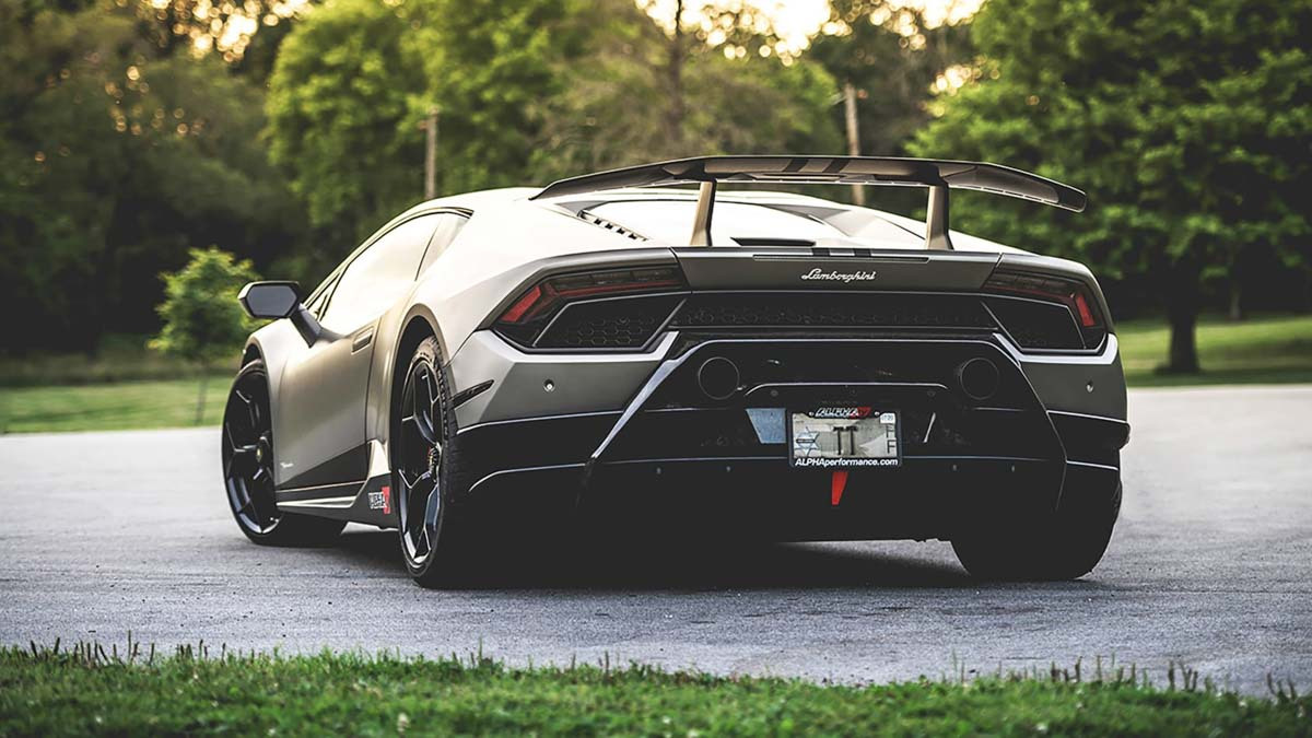 Lamborghini-Huracán-1