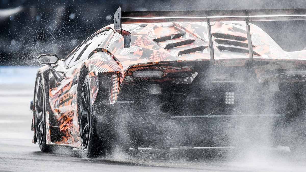 Lamborghini-SCV12-Track-Only-4