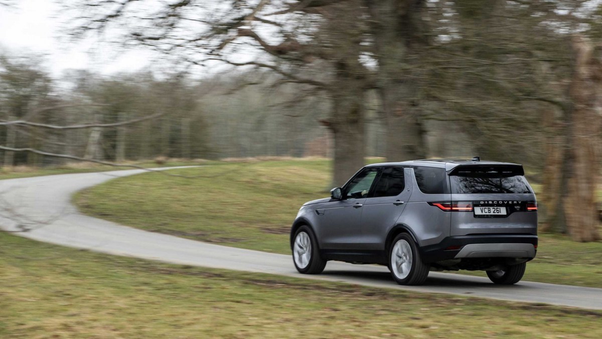 Land-Rover-Discovery-21-7
