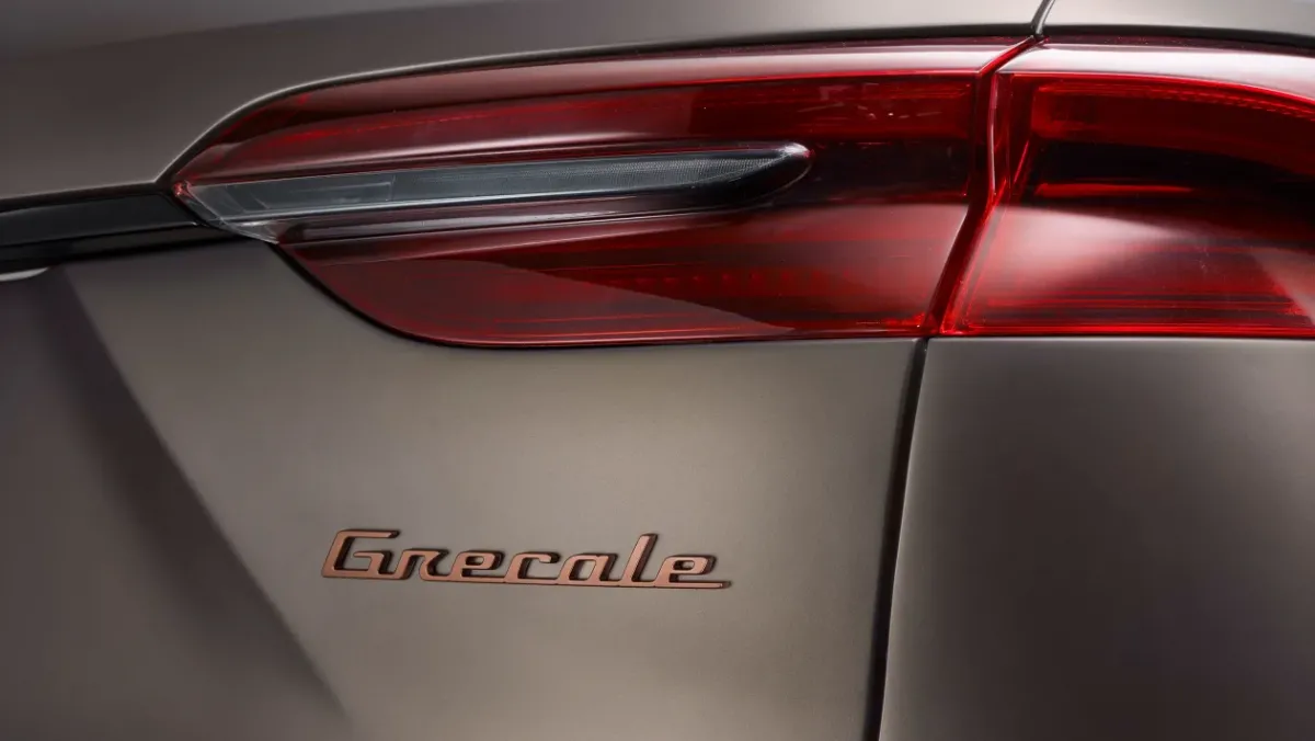 Maserati-Grecale-revealed-9