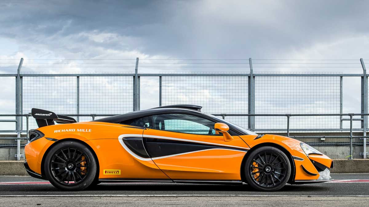 McLaren-620R-10