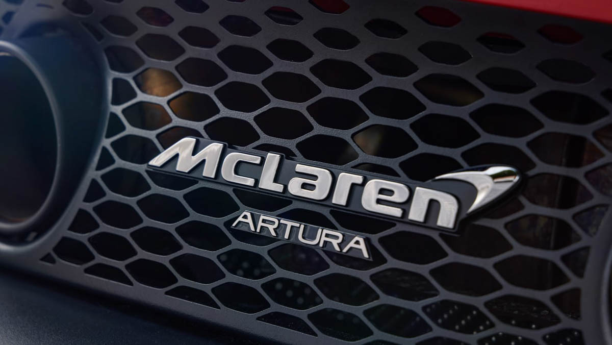 McLaren-Artura-27