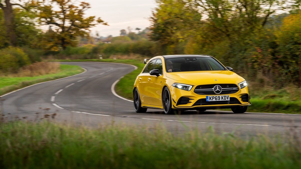 Mercedes-AMG-A35-review-11